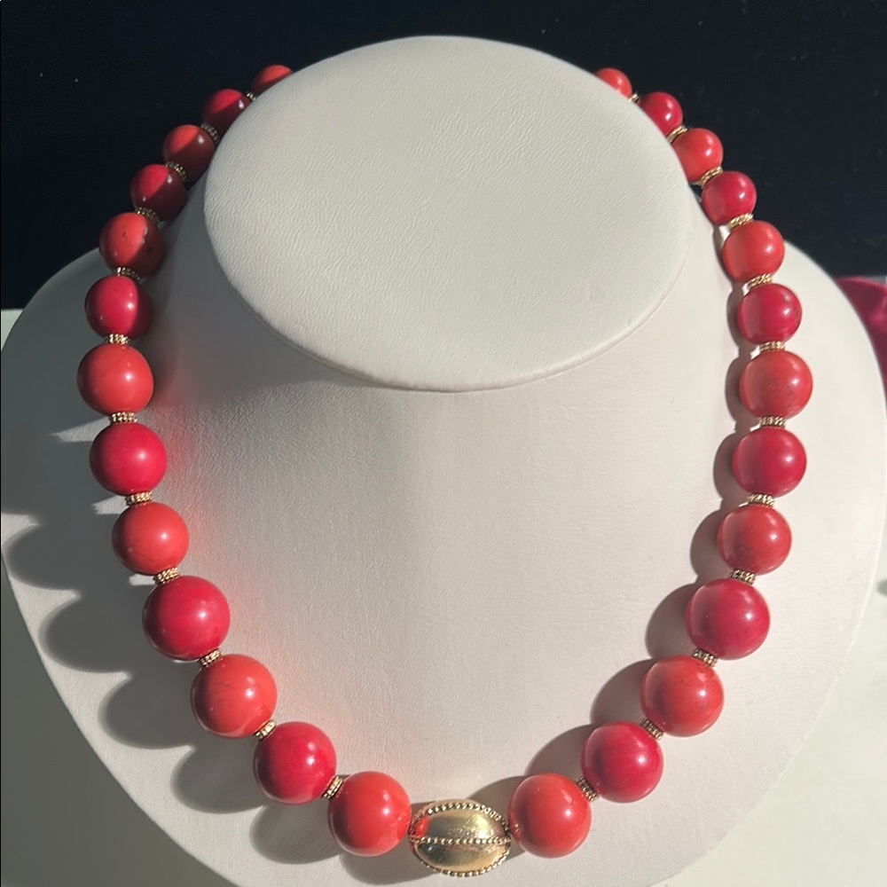 VINTAGE  RALPH LAUREN MANMADE GRADUATED ORB SHAPE NECKLACE